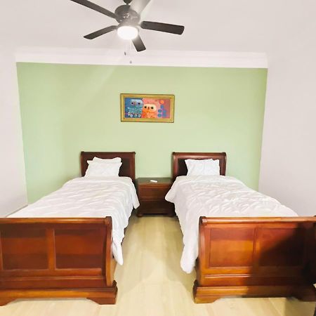 Appartamento Exclusive 3 Bdr, Gym & Pool, Seaview, Luxury Tower Santo Domingo Esterno foto